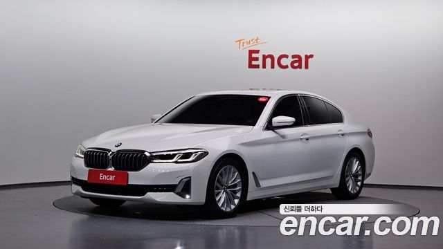 BMW 5-Series 520i Luxury, фото 1 из 4