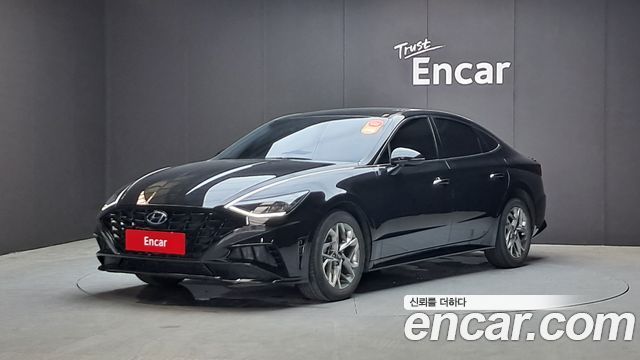 Hyundai Sonata 2.0, фото 1 из 4