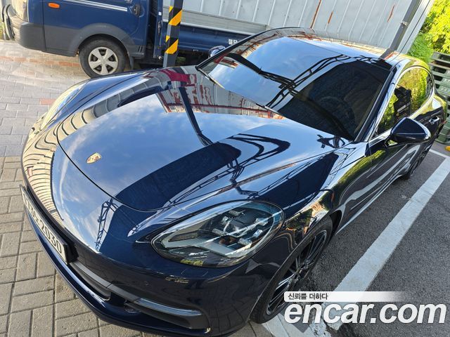 Porsche Panamera 3.0 AWD, фото 1 из 4
