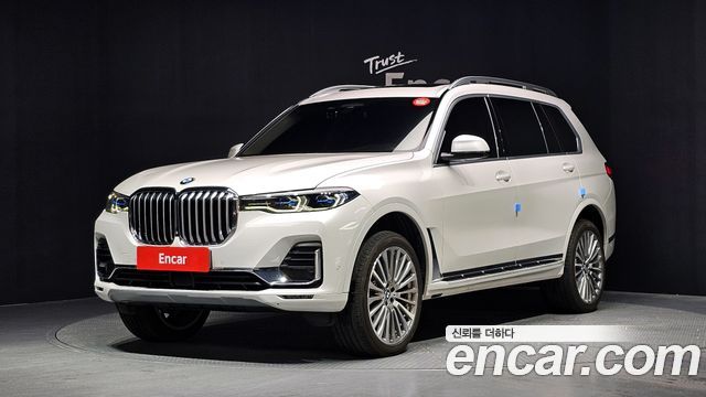 BMW X7 xDrive 40i 7 мест, фото 1 из 4