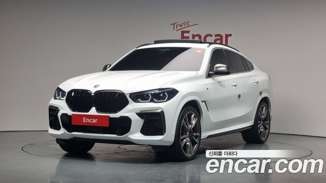 BMW X6 M50i, фото 1 из 4