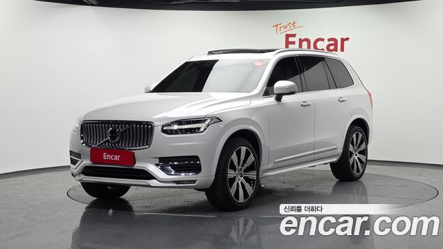 Volvo XC90 B6, фото 1 из 4
