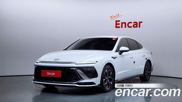 Hyundai Sonata 2.0, фото 1 из 4