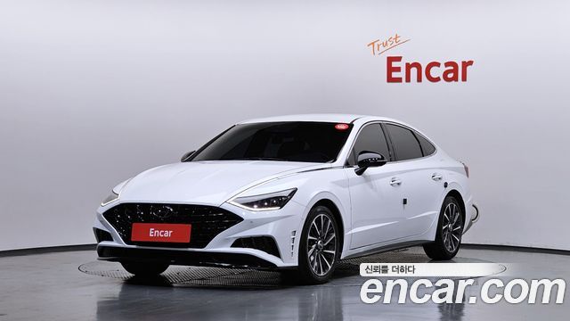 Hyundai Sonata 2.0, фото 1 из 4