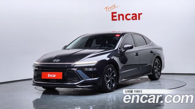 Hyundai Sonata 2.0, фото 1 из 4