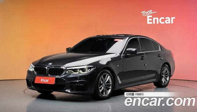 BMW 5-Series 520i M, фото 1 из 4