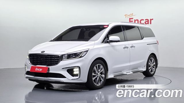 Kia Canival 9 мест Noblesse Special, фото 1 из 4