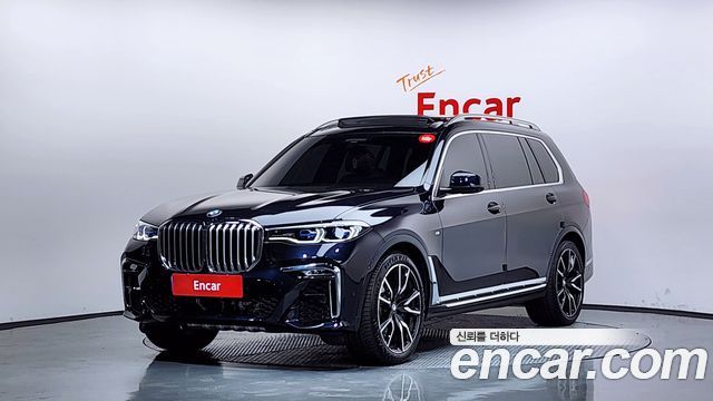 BMW X7 xDrive 40i M 6 мест, фото 1 из 4