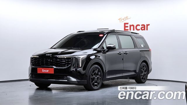 Kia Canival 7 мест, фото 1 из 4