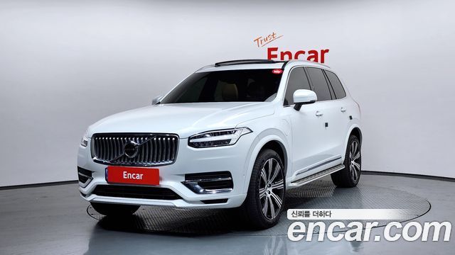 Volvo XC90 T8, фото 1 из 4