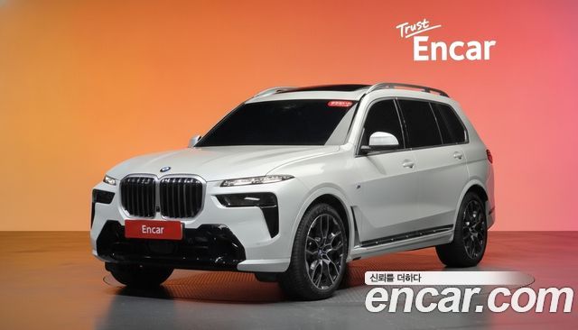 BMW X7 xDrive 40i M 6 мест, фото 1 из 4