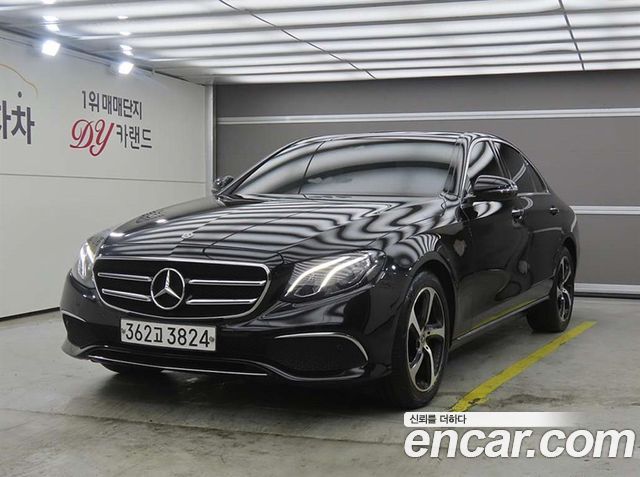 Mercedes-Benz E-Class E250, фото 1 из 4
