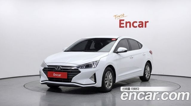 Hyundai AVANTE 1.6, фото 1 из 4