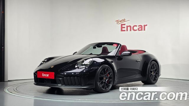 Porsche 911 GTS, фото 1 из 4