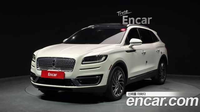Lincoln Nautilus 2.7 AWD, фото 1 из 4