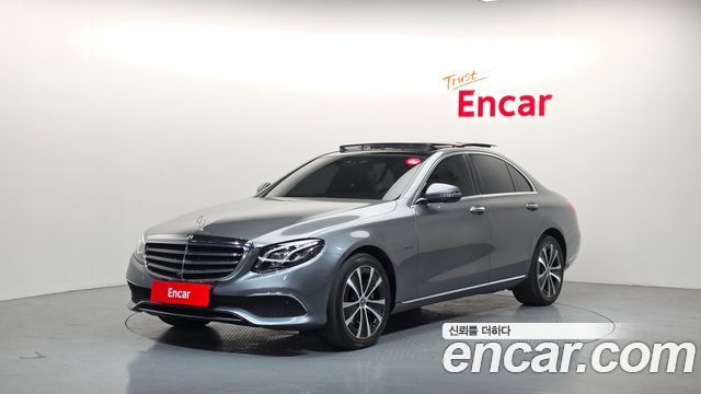Mercedes-Benz E-Class E300e Exclusive, фото 1 из 4