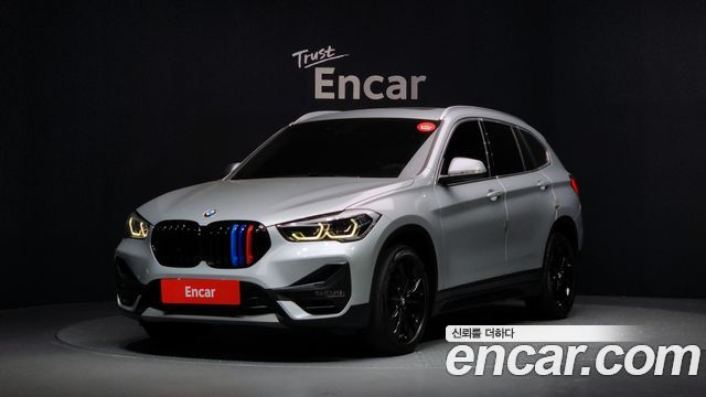 BMW X1 xDrive 20i Van, фото 1 из 4