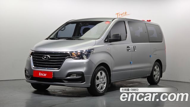 Hyundai Starex 12 мест, фото 1 из 4