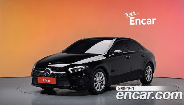 Mercedes-Benz A-Class A220, фото 1 из 4