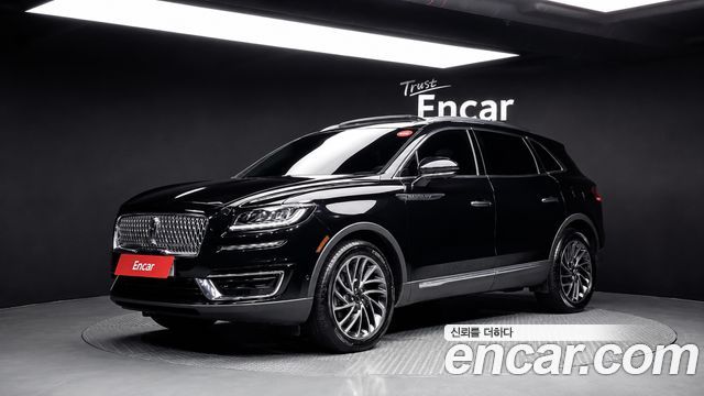 Lincoln Nautilus 2.7 AWD, фото 1 из 4