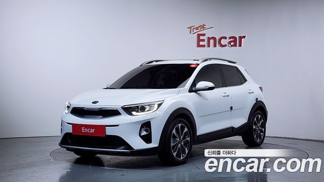 Kia Stonic 1.0 Turbo, фото 1 из 4