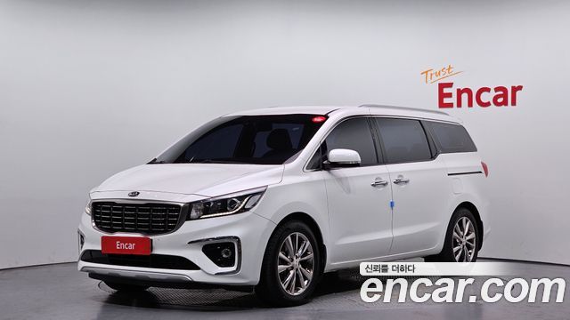 Kia Canival 9 мест Prestige, фото 1 из 4