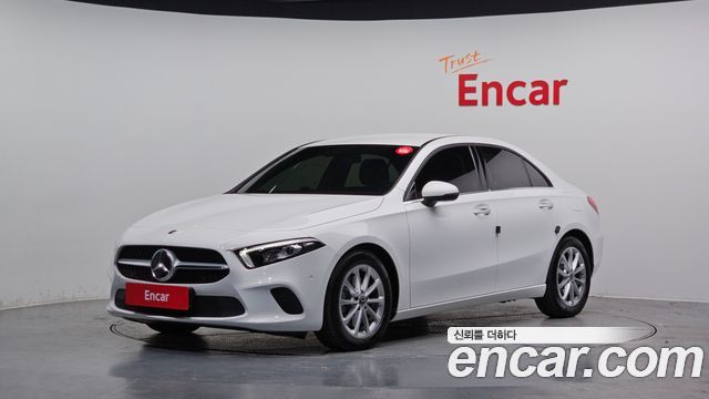 Mercedes-Benz A-Class A220, фото 1 из 4