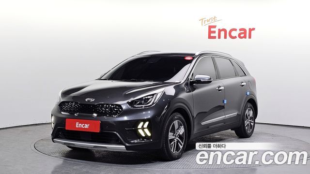 Kia Niro 1.6 HEV, фото 1 из 4
