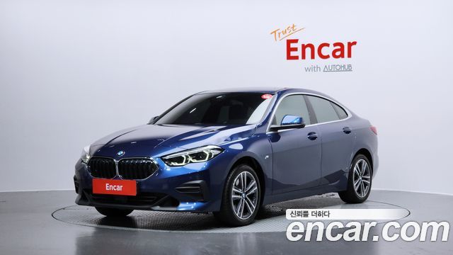 BMW 2-Series 220i Van, фото 1 из 4