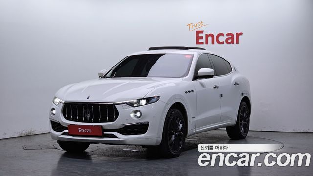 Maserati Levante 3.0 AWD, фото 1 из 4