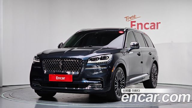 Lincoln Aviator 3.0 AWD, фото 1 из 4