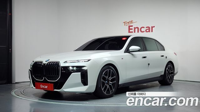 BMW 7-Series 740d xDrive M, фото 1 из 4