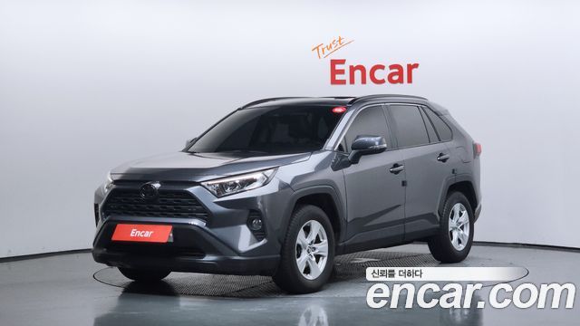 Toyota RAV4 2.5 2WD, фото 1 из 4