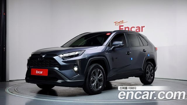 Toyota RAV4 2.5 2WD XLE, фото 1 из 4