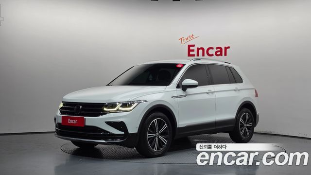 Volkswagen Tiguan 2.0 TDI Premium, фото 1 из 4