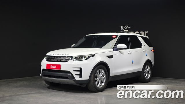 Land Rover Discovery 3.0 SD6 SE, фото 1 из 4