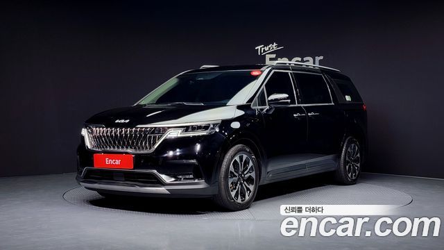 Kia Canival 7 мест, фото 1 из 4