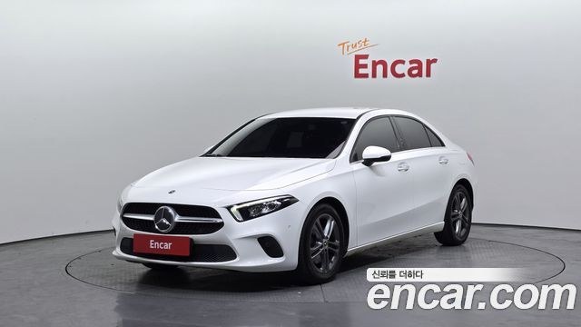 Mercedes-Benz A-Class A220, фото 1 из 4