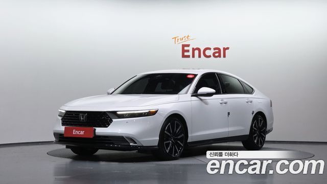 Honda Accord 2.0, фото 1 из 4