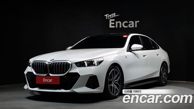 BMW 5-Series 523d M, фото 1 из 4