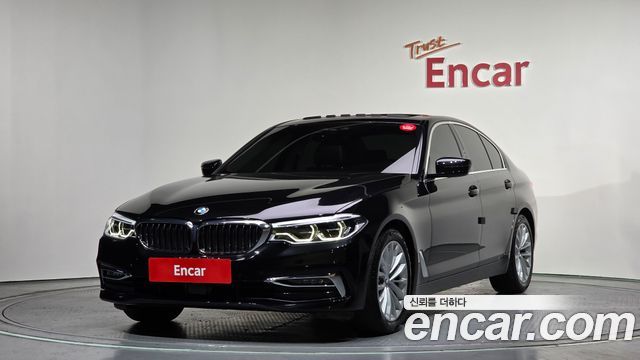 BMW 5-Series 530i Luxury, фото 1 из 4