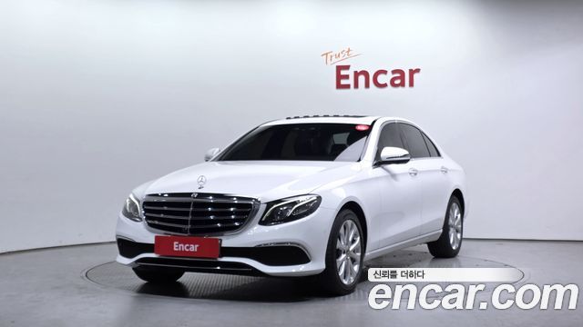 Mercedes-Benz E-Class E300 4MATIC Exclusive, фото 1 из 4
