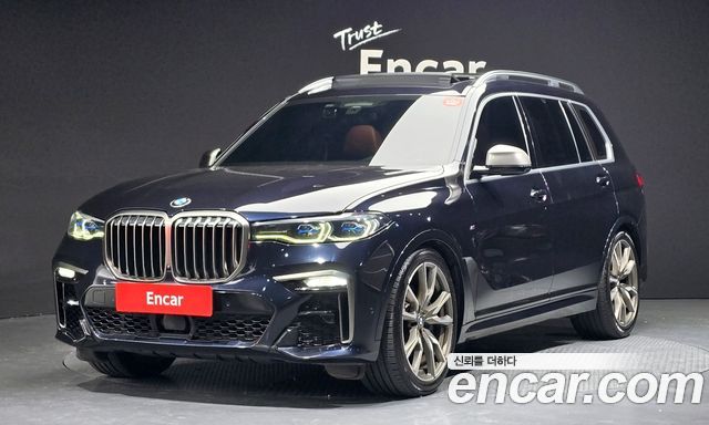 BMW X7 M50d, фото 1 из 4