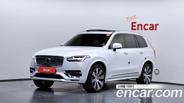 Volvo XC90 B6, фото 1 из 4