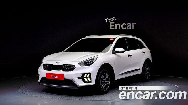 Kia Niro 1.6 HEV, фото 1 из 4