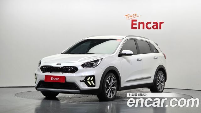 Kia Niro 1.6 HEV, фото 1 из 4