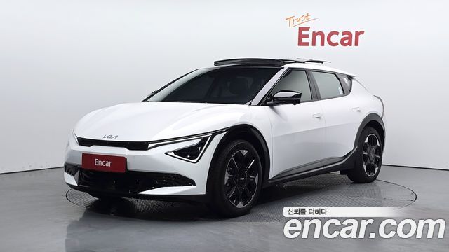 Kia EV6 Long Range 4WD, фото 1 из 4
