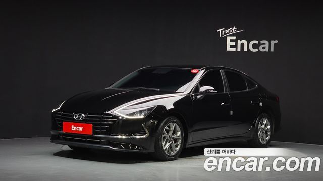 Hyundai Sonata 2.0, фото 1 из 4