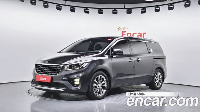 Kia Canival 9 мест Noblesse Special, фото 1 из 4