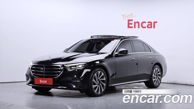 Mercedes-Benz E-Class E300 4MATIC Exclusive, фото 1 из 4